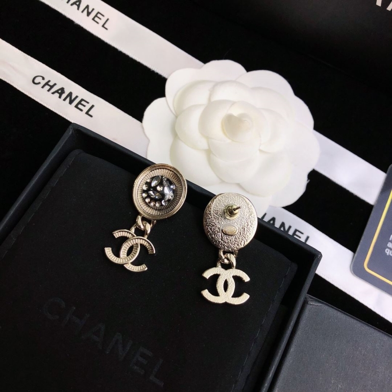 Ch**el earrings
